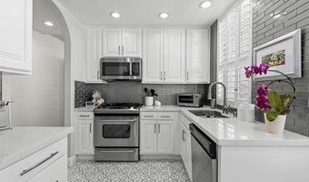 3335 Genoa Way 111, Oceanside, CA 92056