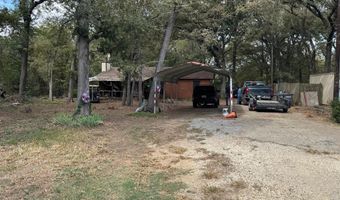 8705 High Lake Rd, Alvarado, TX 76009