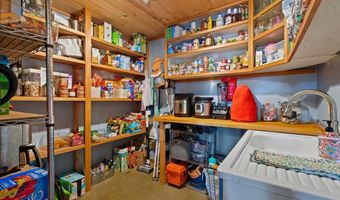 21807 E Doyle Rd, Cataldo, ID 83810
