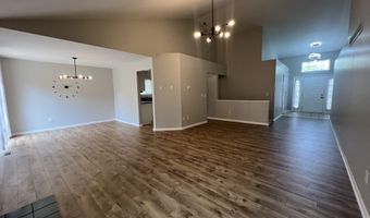 3381 Cromwell Rd, Ann Arbor, MI 48105