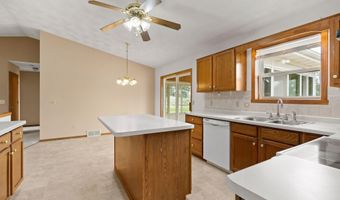 N162 HOPFENSPERGER Road, Appleton, WI 54915