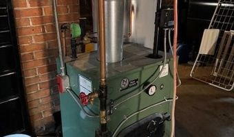 1088 Main St, Hopkinton, RI 02832