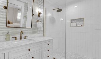 5205 SAINT REGIS Pl, Belle Isle, FL 32812