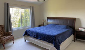 5614 Gallery Park Dr, Ann Arbor, MI 48103