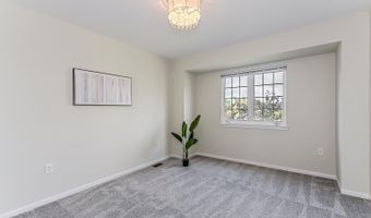 2400 Rockport Ct, Ann Arbor, MI 48103