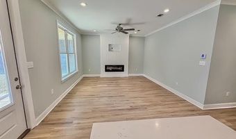 524 Seventh St, Bay St. Louis, MS 39520
