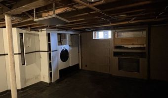 2-4 Elmwood St, Amesbury, MA 01913