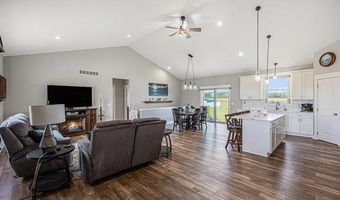 8309 Almont Rd, Almont Twp., MI 48003