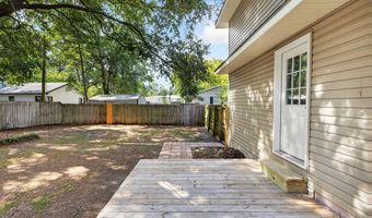 213 N Cleveland Ave, Adel, GA 31620