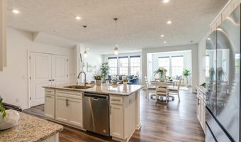 835-2 Dipper Ln, Aurora, OH 44202