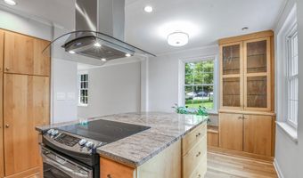 3206 S STAFFORD St, Arlington, VA 22206
