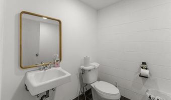 14730 Champaign Rd, Allen Park, MI 48101