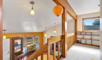 9611 Newhaven Loop, Anchorage, AK 99507