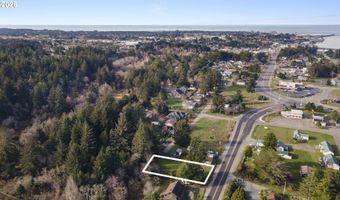1168 2ND St, Bandon, OR 97411