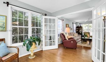 136 Lake Linden Dr, Bluffton, SC 29910