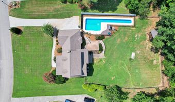 3046 Hawthorne St, Athens, TN 37303