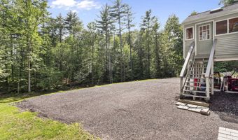 44 McQuade Brook Rd, Bedford, NH 03110