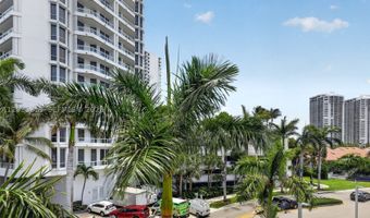 3750 Yacht Club Dr TH5, Aventura, FL 33180