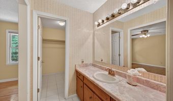 3934 Woodvalley Dr, Aiken, SC 29803