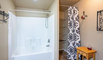 20 Timothy Ln, Brewster, WA 98812