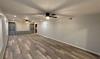1612 W Thomas St, Carlsbad, NM 88220