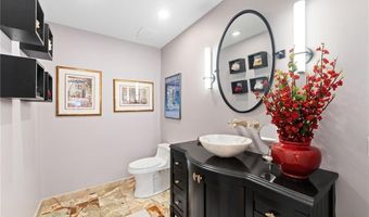 27 Eagle Dr, North Kingstown, RI 02852