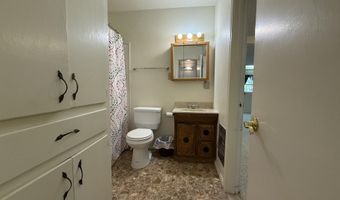 1802 W Clayton Ave, Artesia, NM 88210