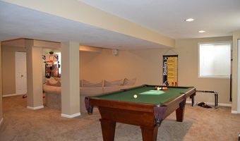 2316 Loop Rd, Algonquin, IL 60102