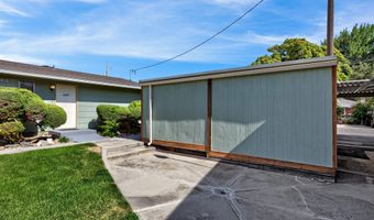 1715 Willow St, Caldwell, ID 83605