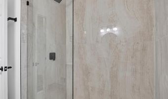 8664 Louise Ave, Allen Park, MI 48101