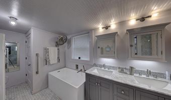 59 Wagon Rd, Alpine, TX 79830