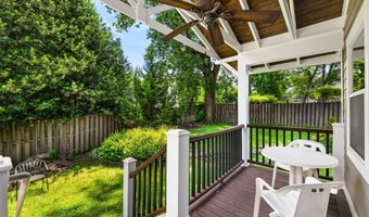 6022 26TH St N, Arlington, VA 22207