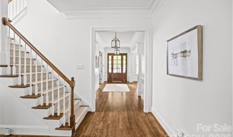 2141 Chatham Ave, Charlotte, NC 28205