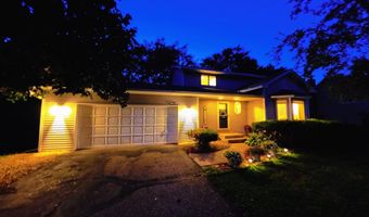 12904 Essex Way, Apple Valley, MN 55124