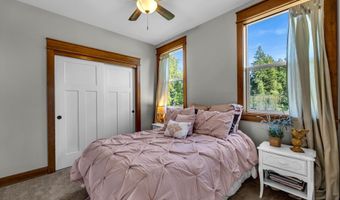 16105 NE 241ST Cir, Battle Ground, WA 98604