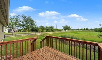 805 NW Reinhart Dr, Ankeny, IA 50023