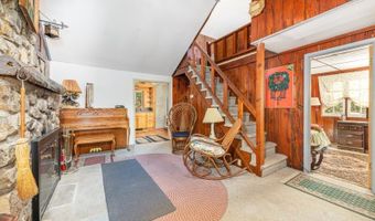 204 Wawayanda Rd, Alloway, NJ 07422