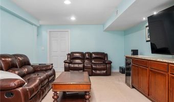 130 Bear Hill Rd 302, Cumberland, RI 02864