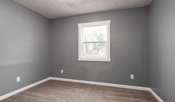1153 Clay St, Austin, IN 47102