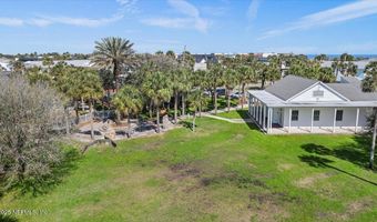 314 8TH St A, Atlantic Beach, FL 32233