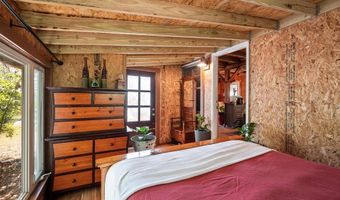 454 Wild Turkey Trl, Augusta, WV 26704