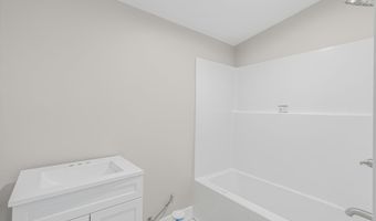 1512 Brentwood Dr, Athens, TN 37303