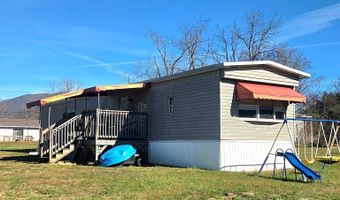 159 Connaheta Ave, Andrews, NC 28901