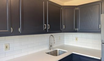 1218 PERRY St NE 202, Washington, DC 20017