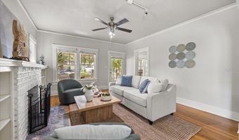 1900 PARK LAKE St, Orlando, FL 32803
