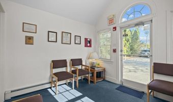 74 Valley Rd, Middletown, RI 02842