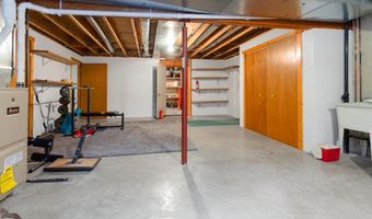 6046 E STILES TOWER Rd, Abrams, WI 54101