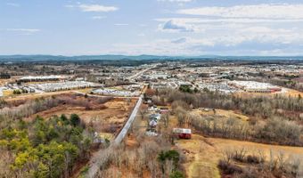 141 Kittredge Rd, Bangor, ME 04401