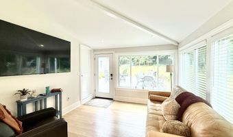 225 Hoyt St, Darien, CT 06820