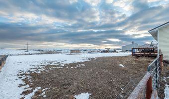 7 S SIOUX Trl, Boulder, WY 82923